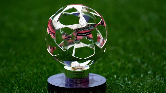 Los cálculos de la última jornada de Champions para Madrid, Barça y Atlético de Madrid: qué se juegan y cuánto dinero ganan por pasar a octavos Los cálculos de la última jornada de Champions para Madrid, Barça y Atlético de Madrid: qué se juegan y cuánto dinero ganan por pasar a octavos