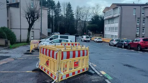 El concejal de Obras Xesús Domínguez fija el plazo de "unas semanas" para retomar los trabajos en la rúa García Lorca El concejal de Obras Xesús Domínguez fija el plazo de "unas semanas" para retomar los trabajos en la rúa García Lorca