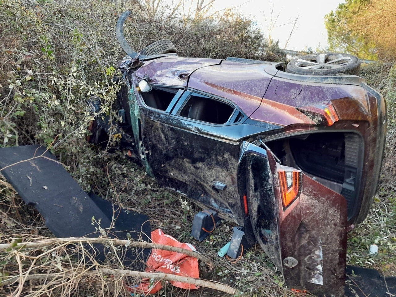 Un hombre herido tras un accidente de tráfico en la EX-203 cerca de la localidad cacereña de Jaraíz de la Vera Un hombre herido tras un accidente de tráfico en la EX-203 cerca de la localidad cacereña de Jaraíz de la Vera
