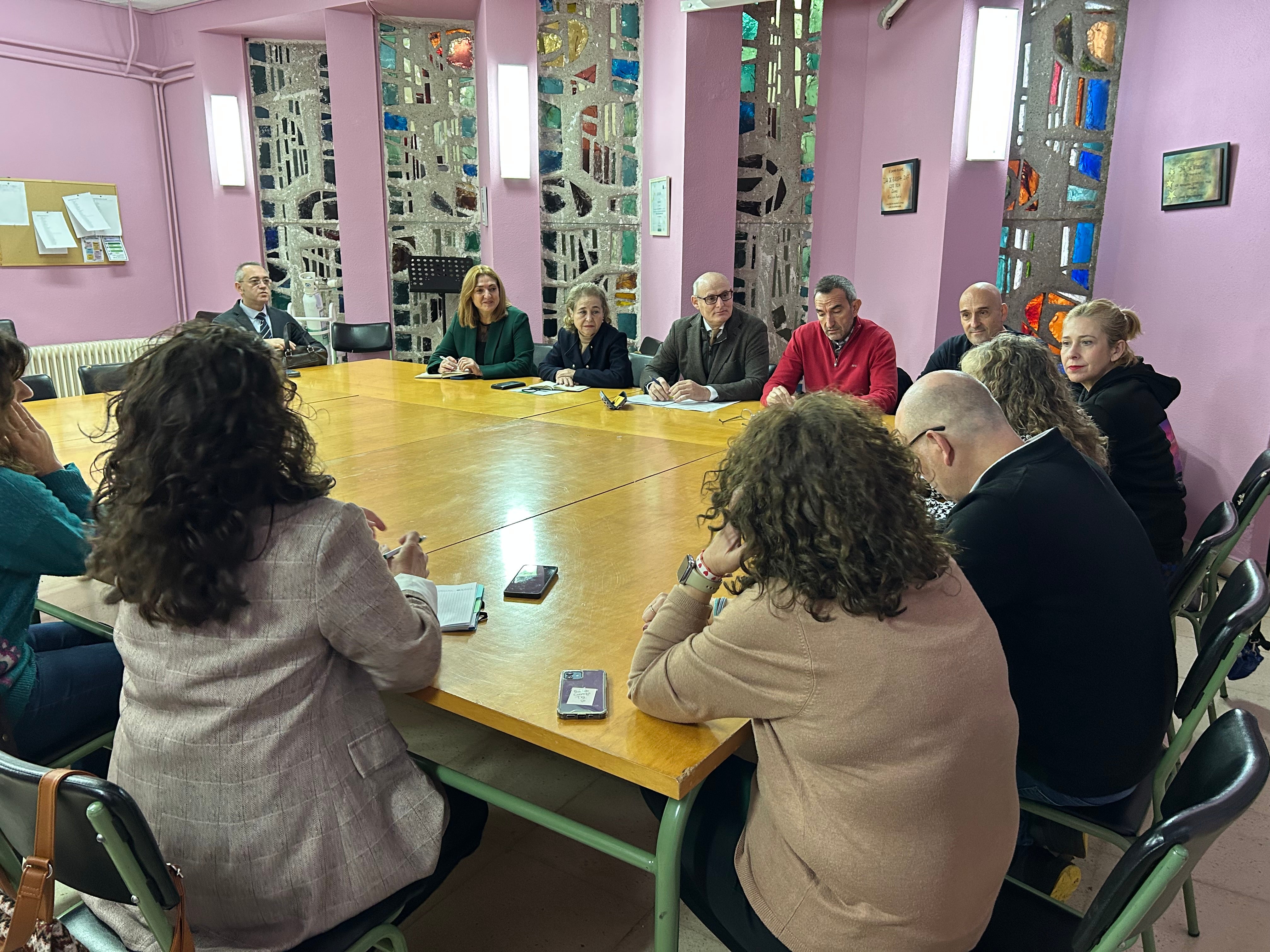 Educación adjudica la actualización del proyecto del nuevo CEE PROA Cáceres con una inversión de más de 10 millones de euros Educación adjudica la actualización del proyecto del nuevo CEE PROA Cáceres con una inversión de más de 10 millones de euros