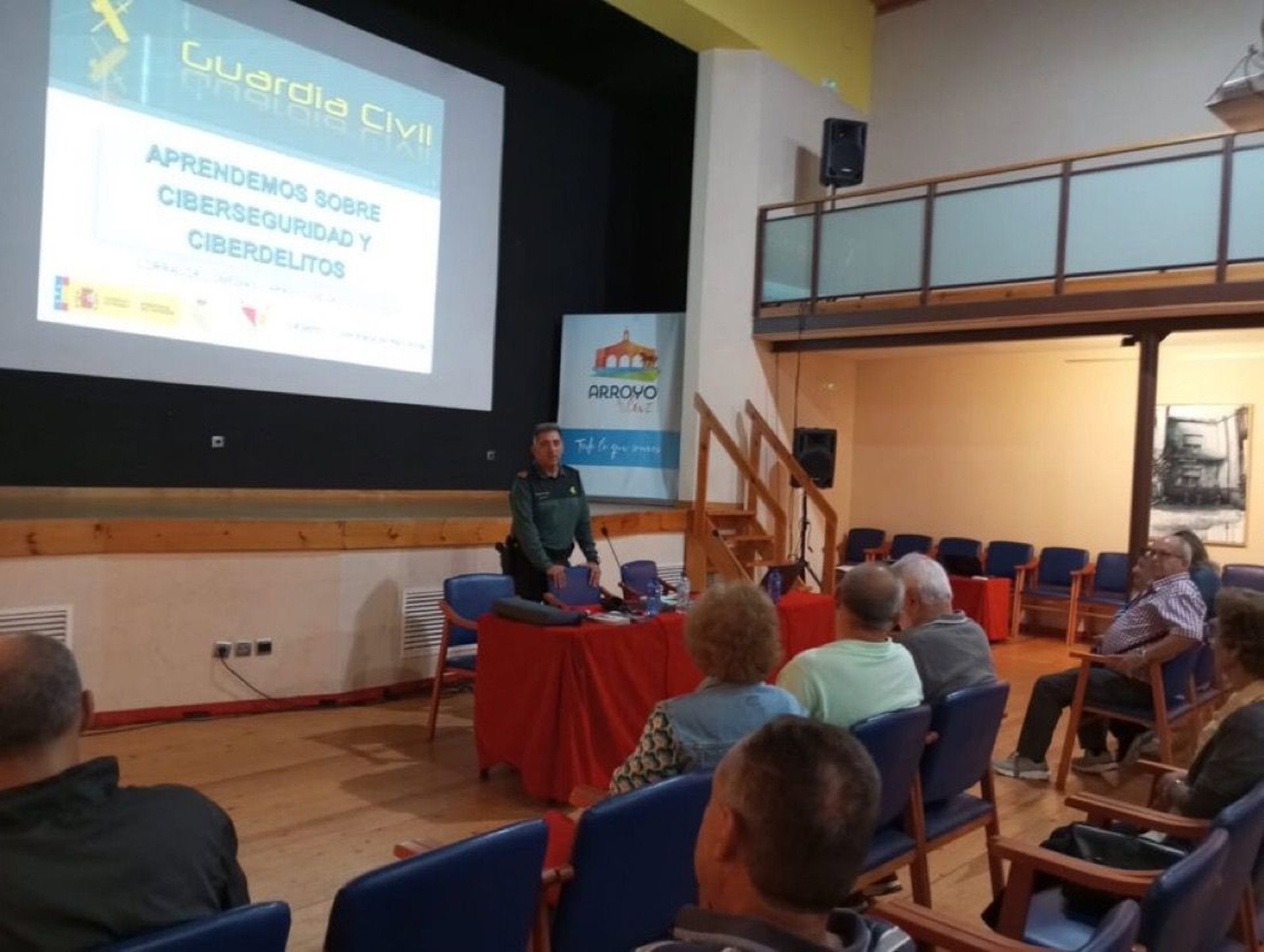 Unas 1.300 personas del medio rural se han formado en ciberseguridad a través de un programa de la Diputación de Cáceres Unas 1.300 personas del medio rural se han formado en ciberseguridad a través de un programa de la Diputación de Cáceres