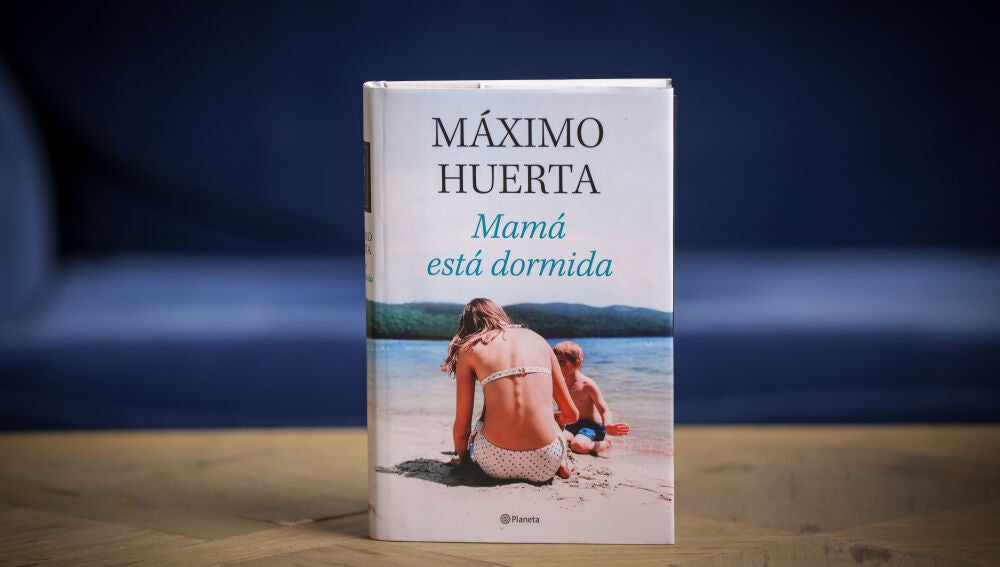 La novela nace de una pregunta de su madre: ¿dónde está tu hermano?, siendo hijo único