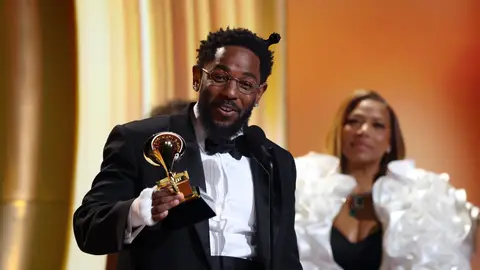 Kendrick Lamar en los premios Grammy Kendrick Lamar en los premios Grammy