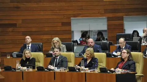 PP y Vox intercambian reproches a 10 días de que haya que proponer candidato a la Junta PP y Vox intercambian reproches a 10 días de que haya que proponer candidato a la Junta