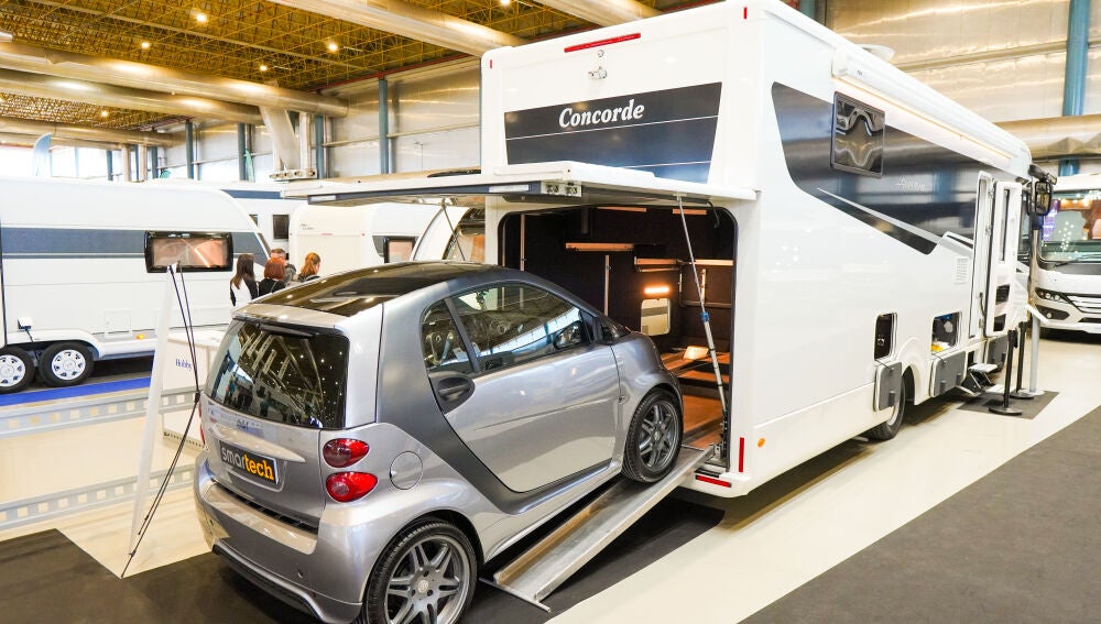 Imagen de archivo de una autocaravana en una edición de Caravaning Alicante.