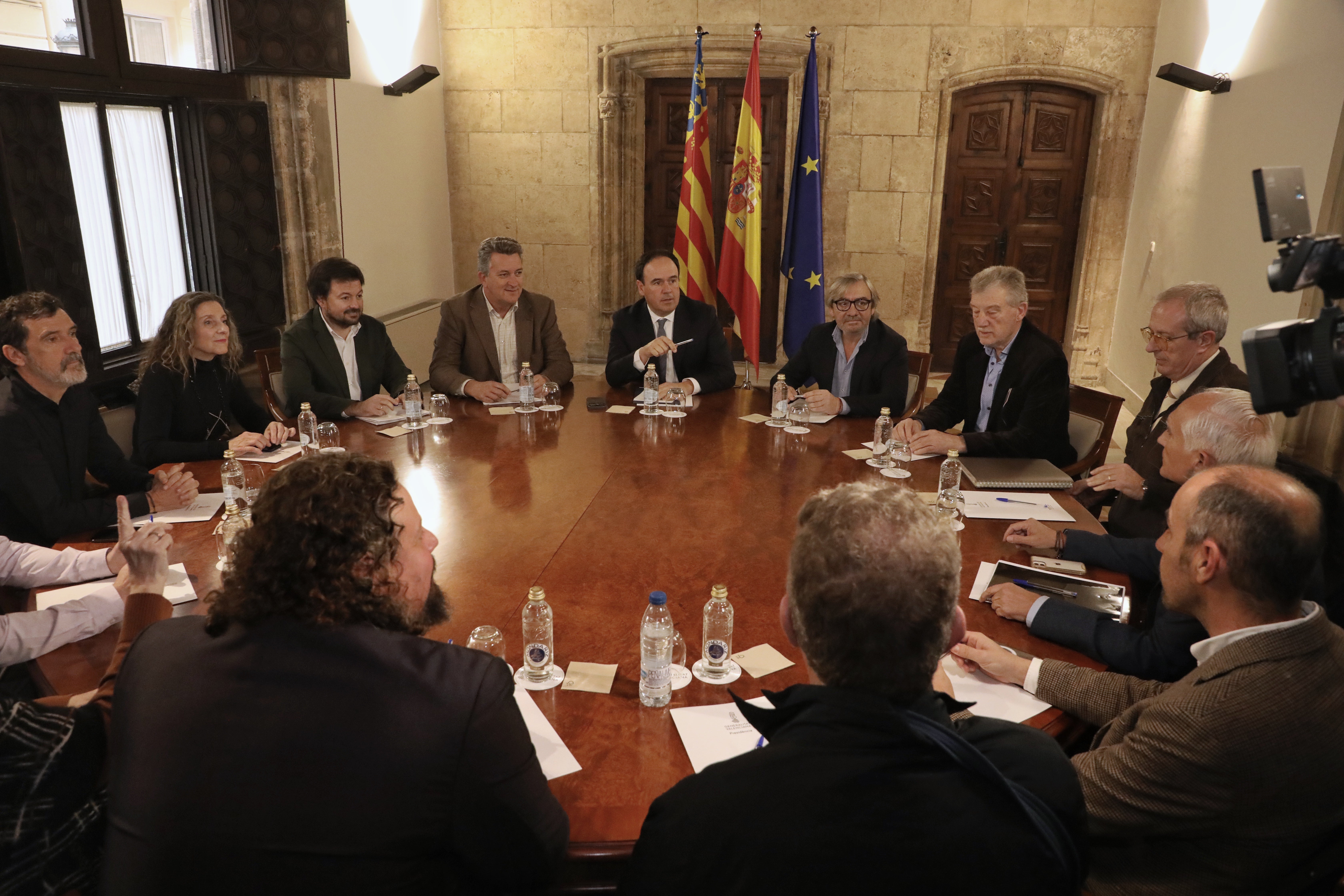 La Generalitat pide soluciones ante los deslindes de la costa: "Es el momento" La Generalitat pide soluciones ante los deslindes de la costa: "Es el momento"
