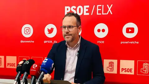 Héctor Diez, portavoz del PSOE en el Ayuntamiento de Elche. Héctor Diez, portavoz del PSOE en el Ayuntamiento de Elche.