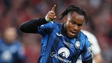 El Atl&eacute;tico de Madrid cierra la llegada de Lookman