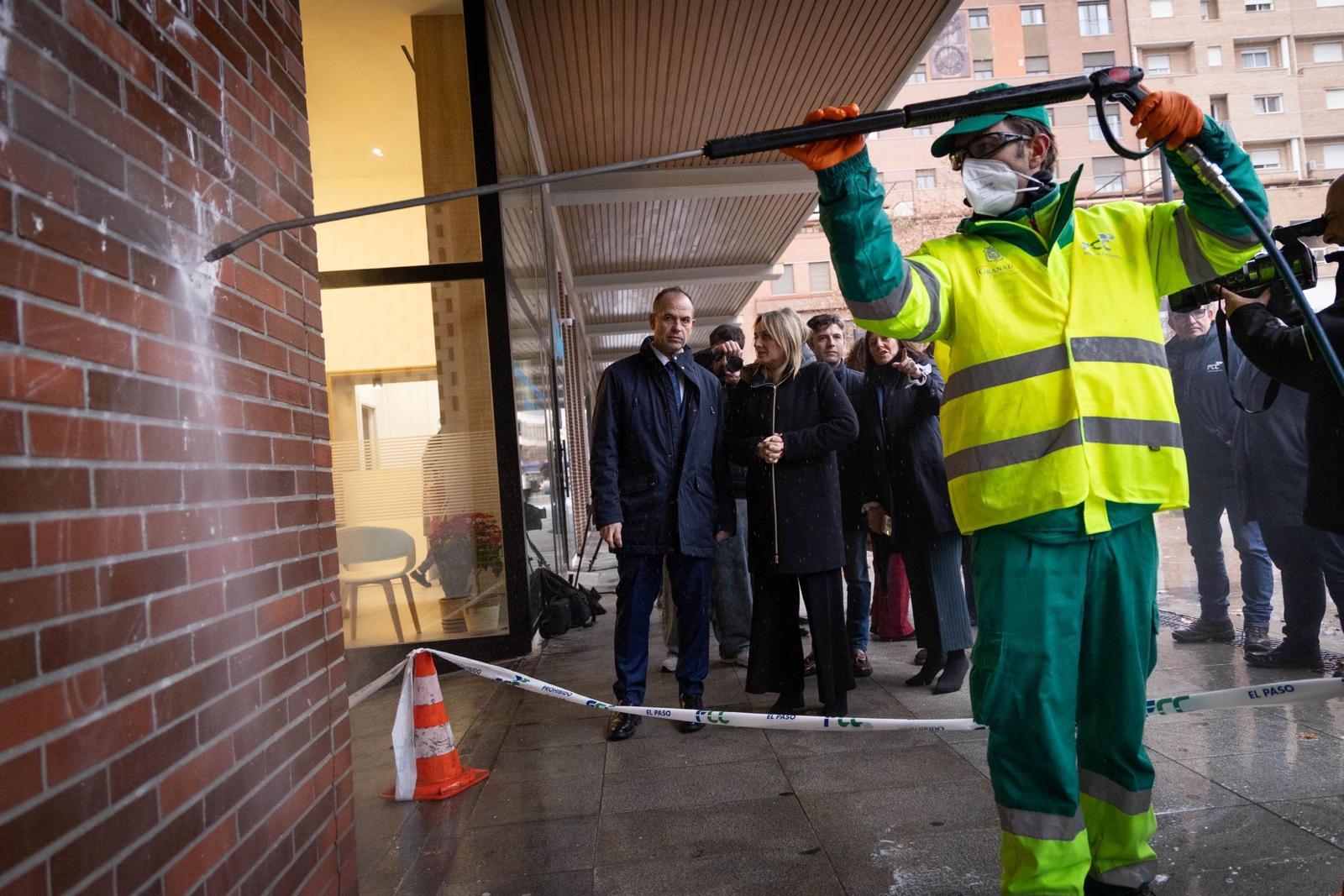 Granada crea dos brigadas permanentes antipintadas y endurece las sanciones contra el vandalismo urbano Granada crea dos brigadas permanentes antipintadas y endurece las sanciones contra el vandalismo urbano