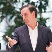 Fallece el fundador y copresidente de Aernnova, Iñaki López Gandásegui
