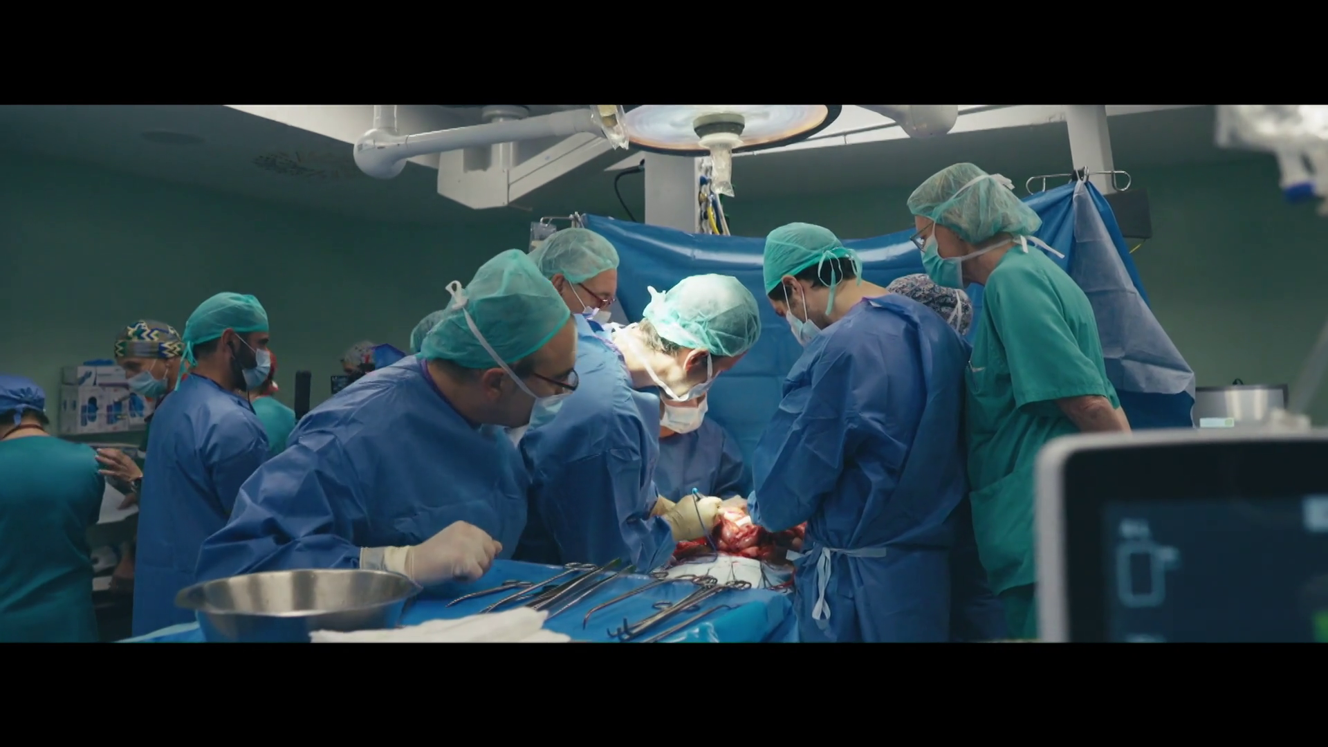Equipo médico duarante una donación múltiple de órgranos. Equipo médico duarante una donación múltiple de órgranos.