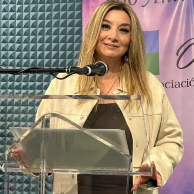 Más mujeres: Rocío Bustamante, presidenta de la asociación de mujeres gitanas de Cuenca Más mujeres: Rocío Bustamante, presidenta de la asociación de mujeres gitanas de Cuenca