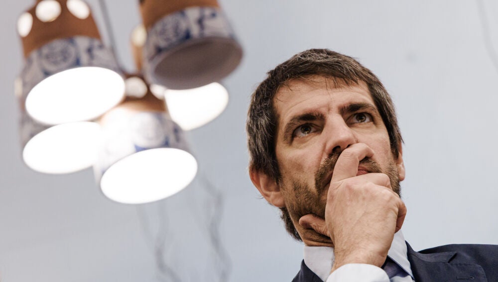 Urtasun anuncia que están dispuestos a negociar con Junts cambios en las medidas antidesahucios.