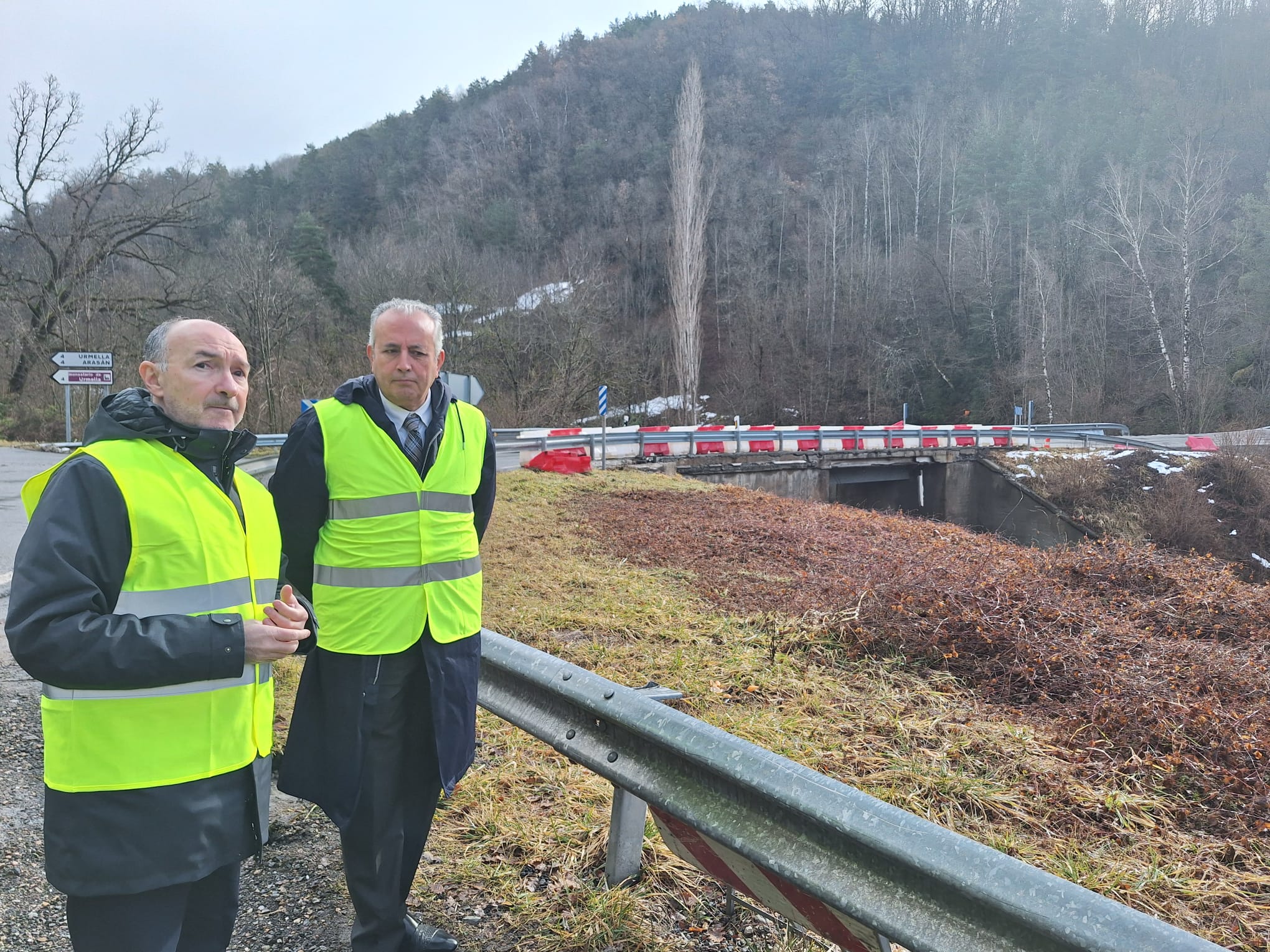 Un puente provisional en la N-260 en Bisaurri garantizará el paso en esta zona de Ribagorza Un puente provisional en la N-260 en Bisaurri garantizará el paso en esta zona de Ribagorza