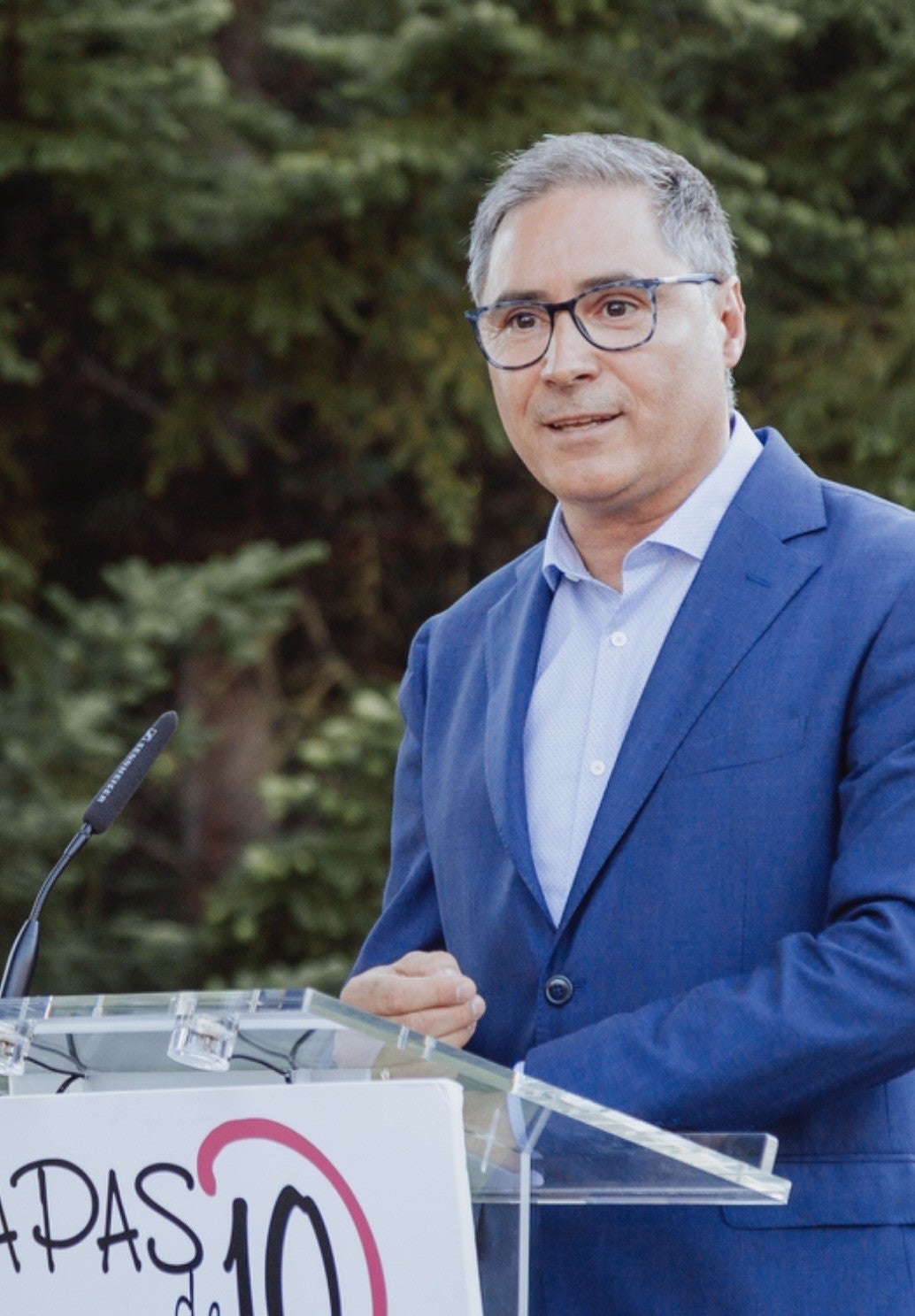 Javier Mas sustituye desde hoy a Carmelo Bosque al frente de la Asociación de Hostelería Javier Mas sustituye desde hoy a Carmelo Bosque al frente de la Asociación de Hostelería