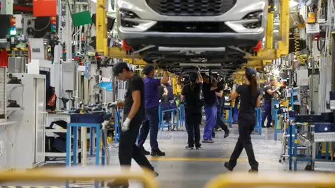 Ford estudia alianzas con Geely para potenciar su planta en Valencia Ford estudia alianzas con Geely para potenciar su planta en Valencia