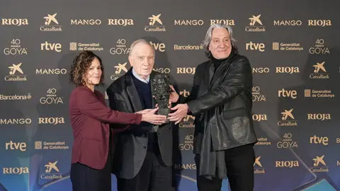 Susan Sarandon, estàtues gegants i desenes de projeccions: la prèvia dels Goya a Barcelona Susan Sarandon, estàtues gegants i desenes de projeccions: la prèvia dels Goya a Barcelona