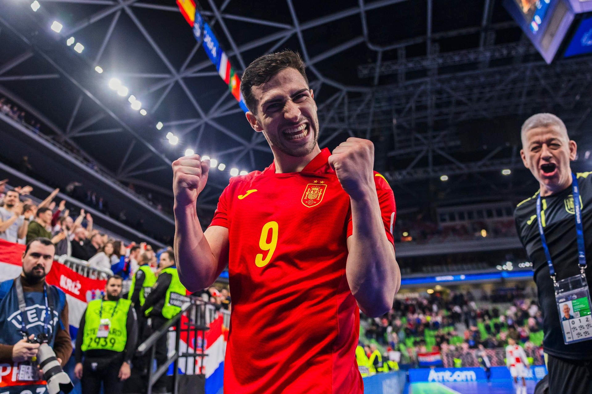 Pablo Ramírez, antes de la final de la Eurocopa de fútbol sala: "Podría hacer una lista infinita de sensaciones" Pablo Ramírez, antes de la final de la Eurocopa de fútbol sala: "Podría hacer una lista infinita de sensaciones"