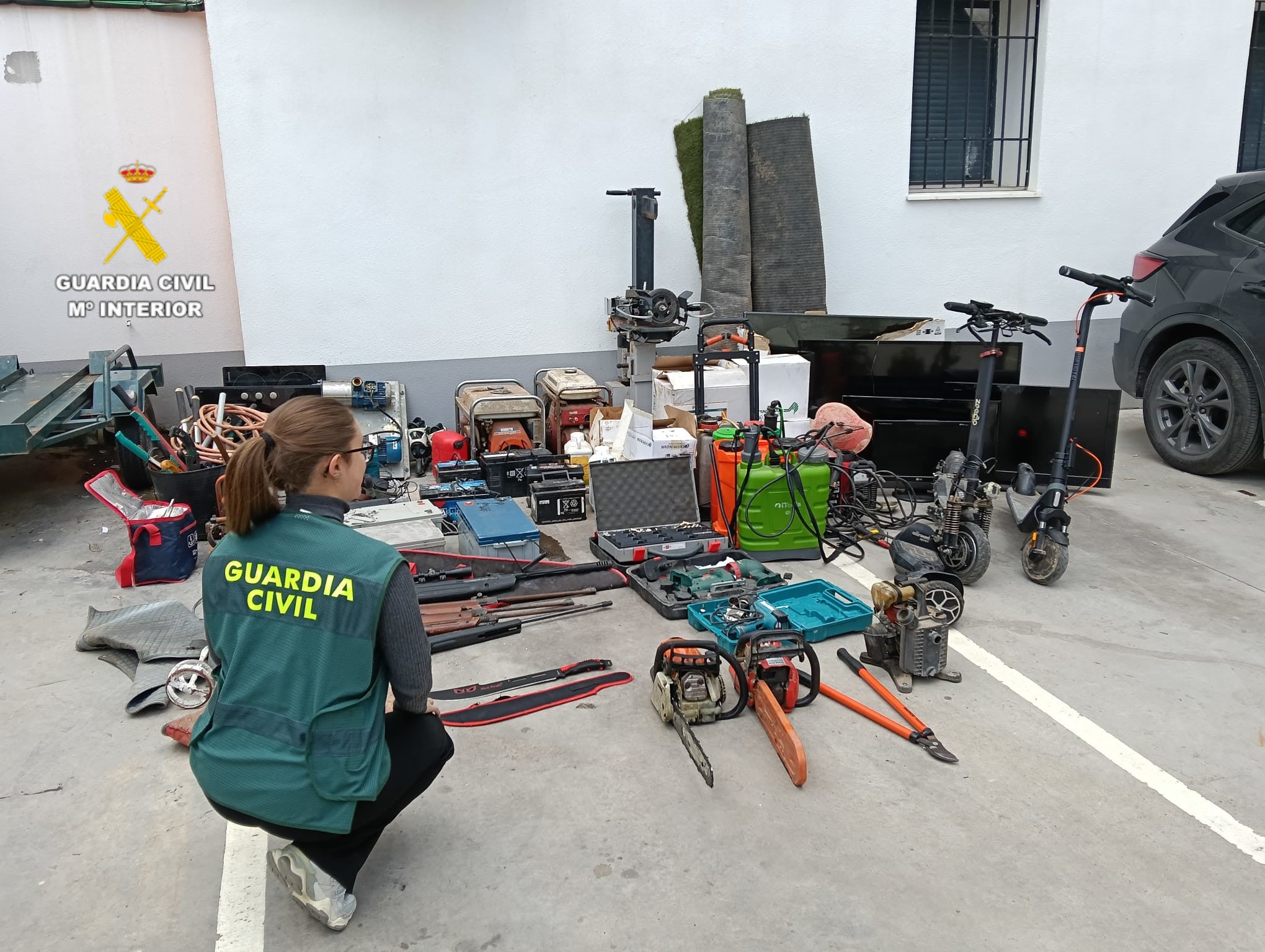Tres detenidos por 17 robos en casetas rurales de la provincia de Castellón Tres detenidos por 17 robos en casetas rurales de la provincia de Castellón