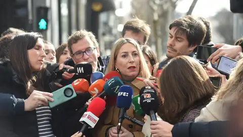 Guardiola será propuesta este martes para el debate de investidura el 3 de marzo sin acuerdo previo con Vox Guardiola será propuesta este martes para el debate de investidura el 3 de marzo sin acuerdo previo con Vox