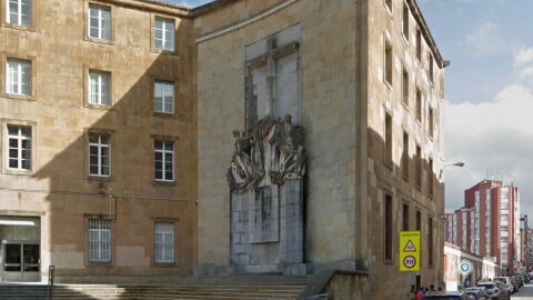 Monumento a los h&eacute;roes de Simancas de Gij&oacute;n