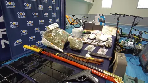 Desactivan un punto de droga en Toledo y detienen a dos personas Desactivan un punto de droga en Toledo y detienen a dos personas