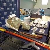 Desactivan un punto de droga en Toledo y detienen a dos personas Desactivan un punto de droga en Toledo y detienen a dos personas