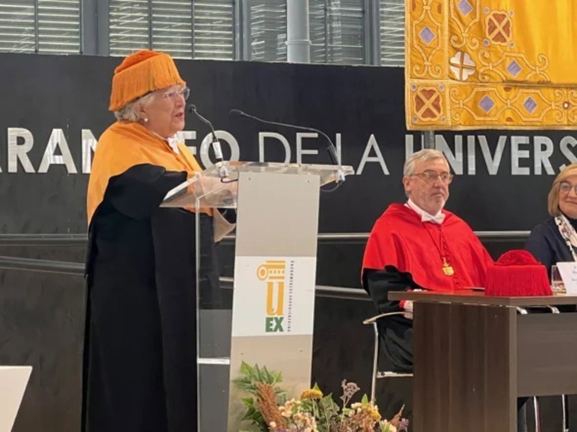 La socióloga María Ángeles Durán, investida Doctora Honoris Causa por la Universidad de Extremadura La socióloga María Ángeles Durán, investida Doctora Honoris Causa por la Universidad de Extremadura