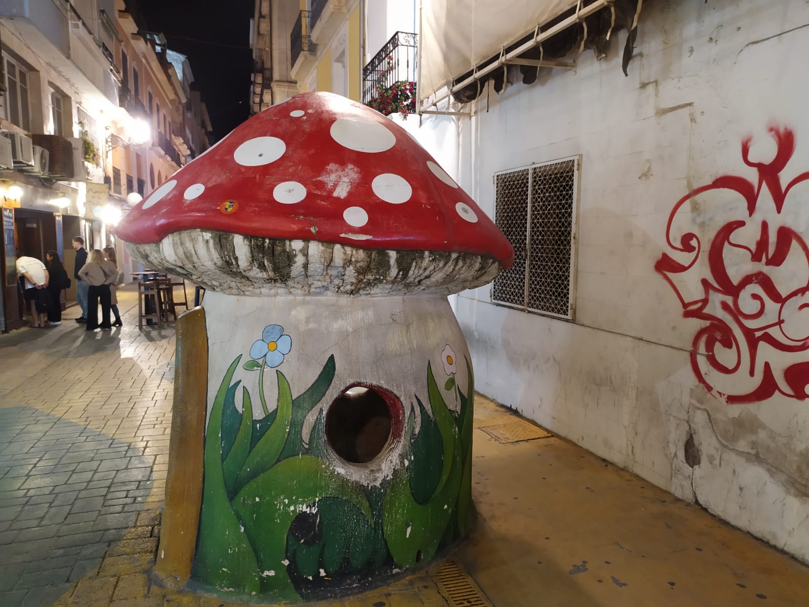 La "calle de las setas" de Alicante estará en obras hasta antes de Semana Santa La "calle de las setas" de Alicante estará en obras hasta antes de Semana Santa