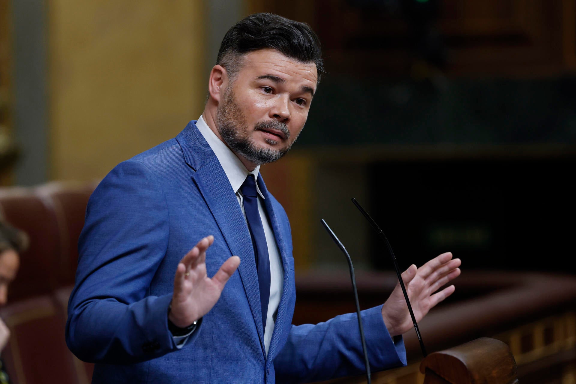 La cerrada defensa de Rufián a Óscar Puente: "No, no es como Mazón" La cerrada defensa de Rufián a Óscar Puente: "No, no es como Mazón"