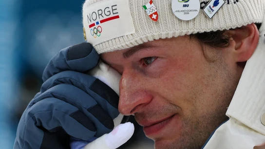 El noruego Sturla Holm Laegreid, emocionado tras ganar el bronce. El noruego Sturla Holm Laegreid, emocionado tras ganar el bronce.