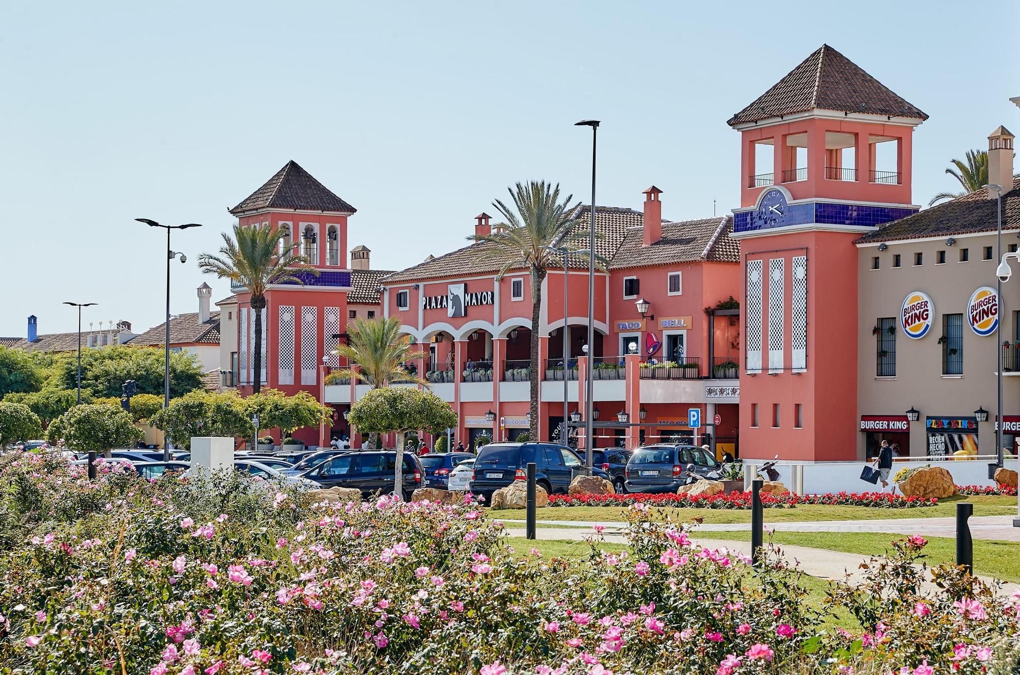 Plaza Mayor cierra 2025 con más de 17 millones de visitas y refuerza su liderazgo como referente de ocio y moda en Málaga Plaza Mayor cierra 2025 con más de 17 millones de visitas y refuerza su liderazgo como referente de ocio y moda en Málaga