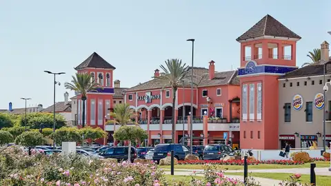 Plaza Mayor cierra 2025 con más de 17 millones de visitas y refuerza su liderazgo como referente de ocio y moda en Málaga Plaza Mayor cierra 2025 con más de 17 millones de visitas y refuerza su liderazgo como referente de ocio y moda en Málaga