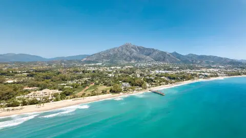 La Cátedra Real Estate Alfil de San Telmo analizará el impacto del mercado inmobiliario de lujo en la economía andaluza La Cátedra Real Estate Alfil de San Telmo analizará el impacto del mercado inmobiliario de lujo en la economía andaluza