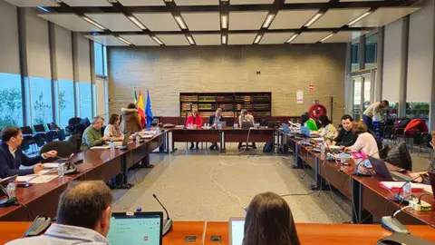 Educación convoca a los sindicatos docentes el 19 de febrero para negociar la resolución de convocatoria de oposiciones Educación convoca a los sindicatos docentes el 19 de febrero para negociar la resolución de convocatoria de oposiciones