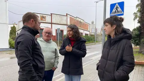 Unidas por Extremadura critica los cortes de luz que sufre la comarca de Sierra de Suroeste, que atribuye a falta de mantenimiento Unidas por Extremadura critica los cortes de luz que sufre la comarca de Sierra de Suroeste, que atribuye a falta de mantenimiento