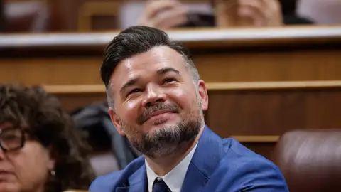 El portavoz de ERC, Gabriel Rufián, durante el pleno del Congreso El portavoz de ERC, Gabriel Rufián, durante el pleno del Congreso/ EFE/Javier Lizon