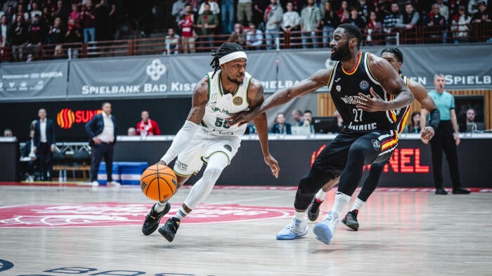Derrota de un irreconocible Unicaja en Alemania Derrota de un irreconocible Unicaja en Alemania