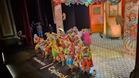 Comparsa 'Los invisibles'. Semifinales COAC 2026