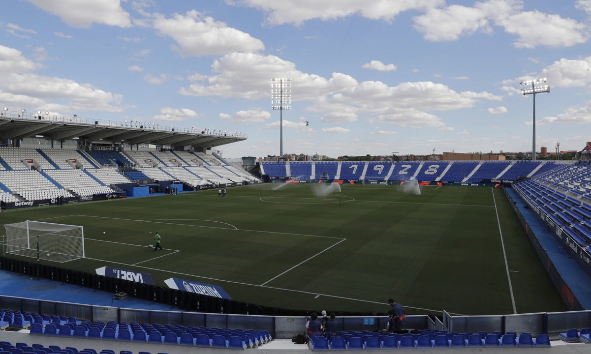 El Rayo-Atlético de este domingo se disputará en Butarque El Rayo-Atlético de este domingo se disputará en Butarque