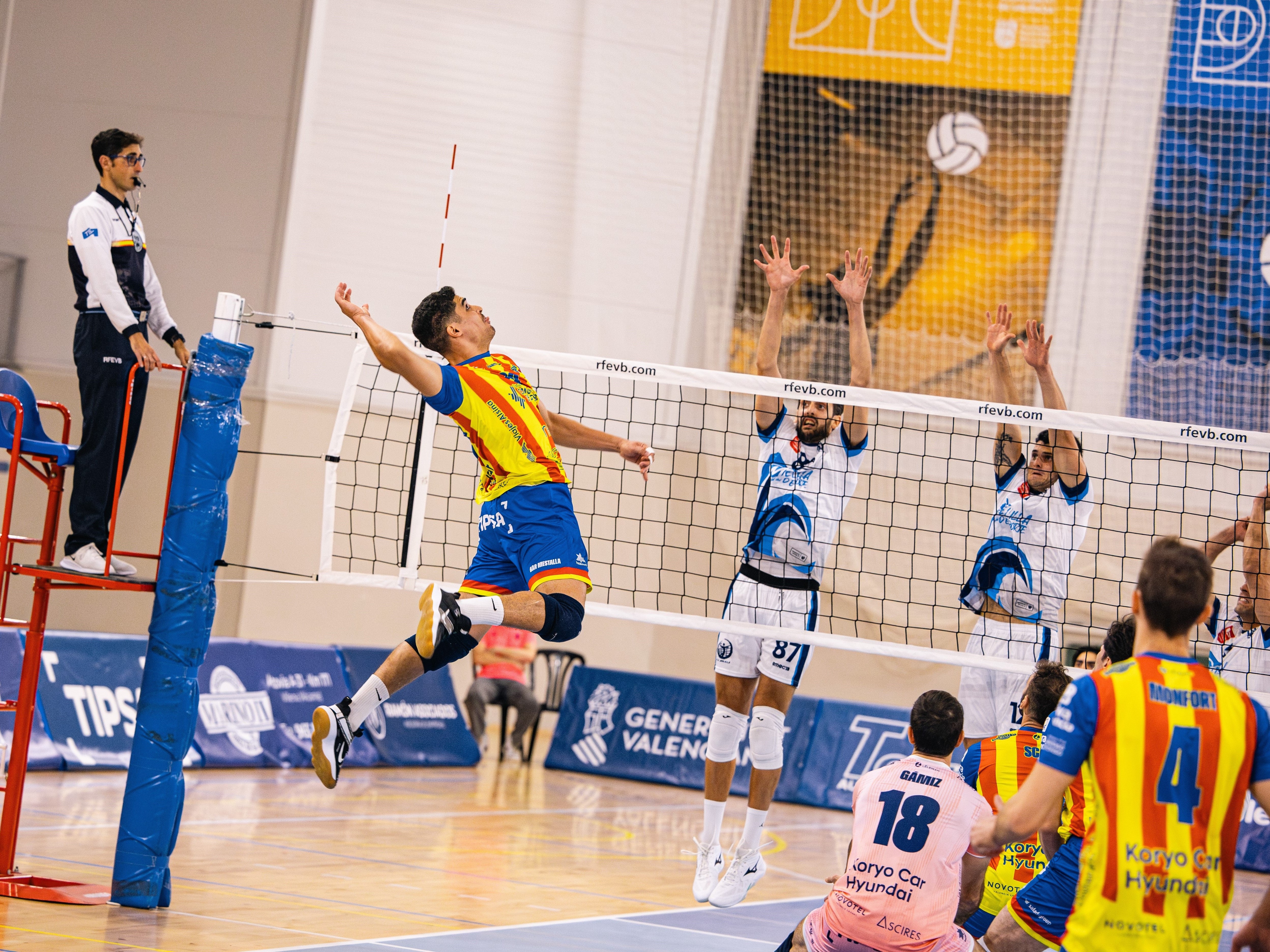 Léleman Conqueridor y CV Melilla anticipan la eliminatoria de Copa Léleman Conqueridor y CV Melilla anticipan la eliminatoria de Copa