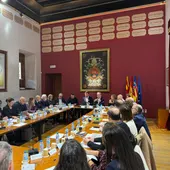 Reunión de la Mesa Técnica de Calzado en el Ayuntamiento de Elche. Reunión de la Mesa Técnica de Calzado en el Ayuntamiento de Elche.