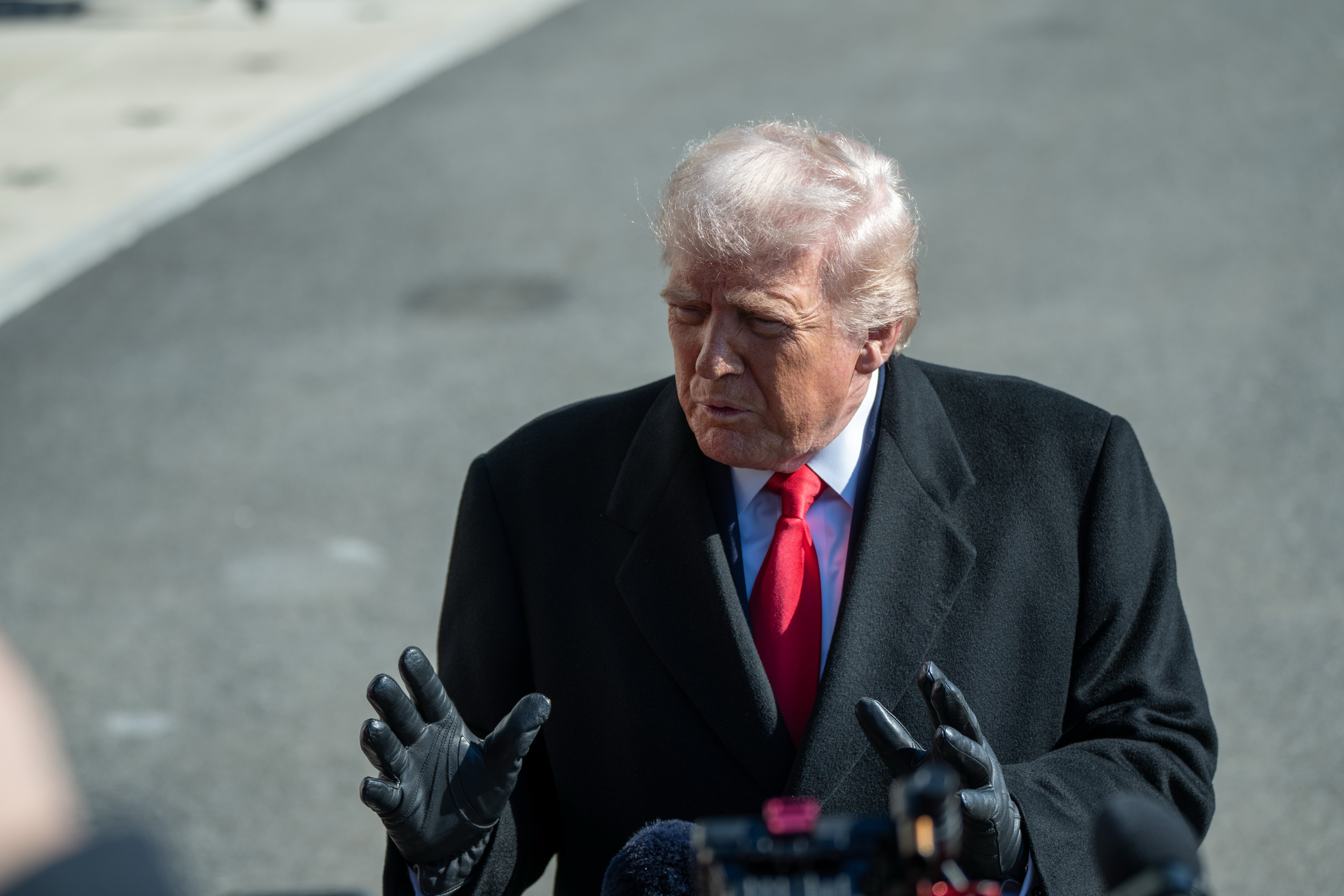 Trump pone en valor el gobierno de Delcy Rodríguez y asegura que su relación con Venezuela "es de diez" Trump pone en valor el gobierno de Delcy Rodríguez y asegura que su relación con Venezuela "es de diez"