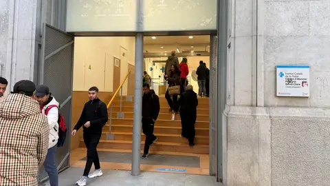 Polèmica per l'incentiu que Salut vol oferir als CAP que escurcin les baixes laborals Polèmica per l'incentiu que Salut vol oferir als CAP que escurcin les baixes laborals