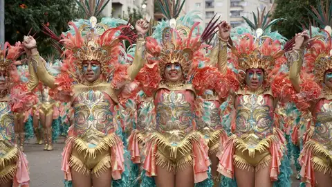 Lingotes gana el Gran Desfile de Comparsas del Carnaval de Badajoz 2026 Lingotes gana el Gran Desfile de Comparsas del Carnaval de Badajoz 2026