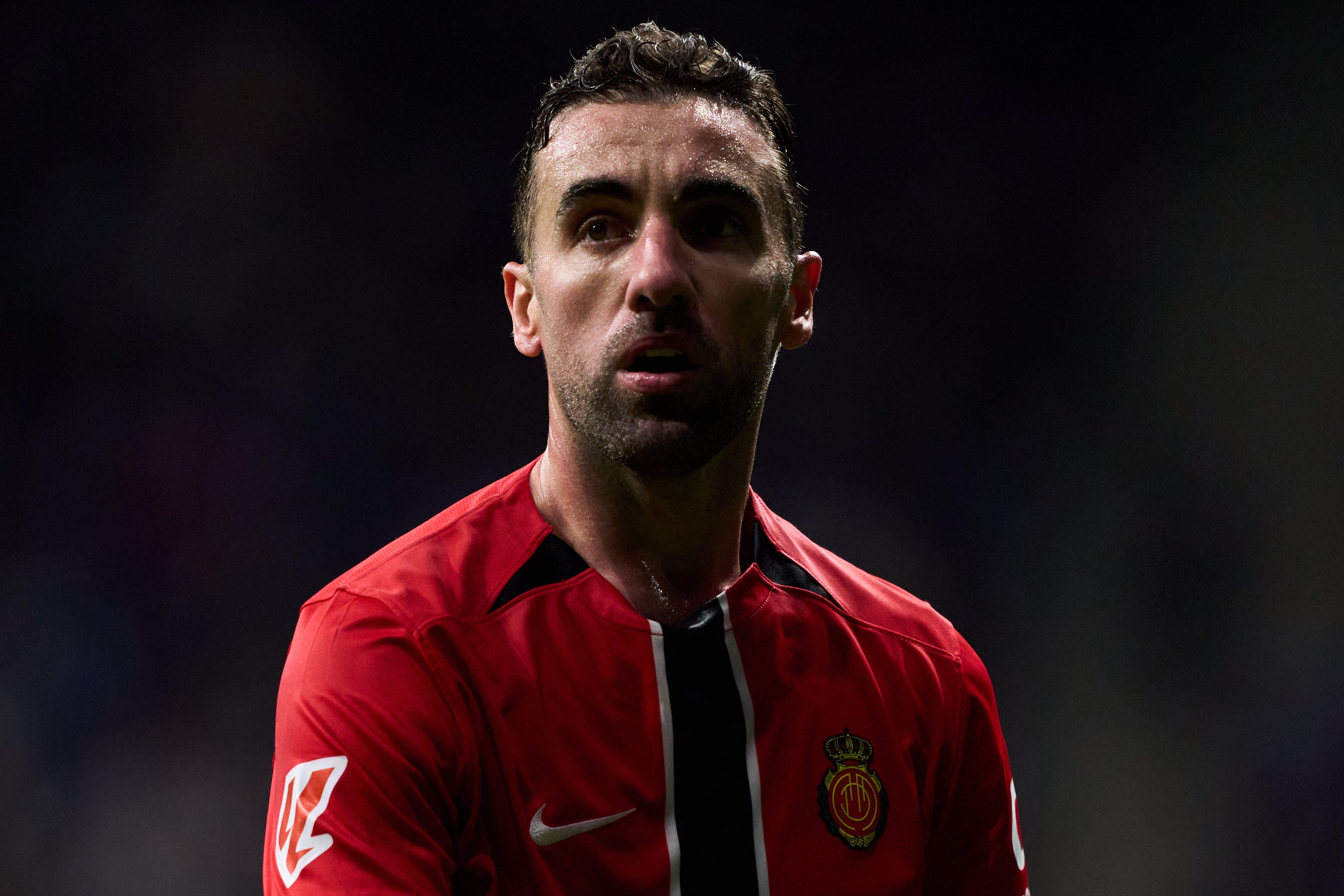 Sergi Darder, tras volver el Mallorca al descenso: "Estamos todos a una y somos capaces de sacar esta situación" Sergi Darder, tras volver el Mallorca al descenso: "Estamos todos a una y somos capaces de sacar esta situación"