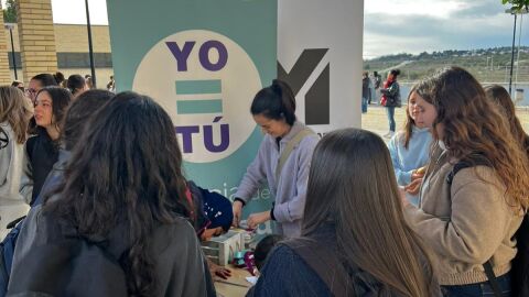 Mancomunidad La Vega celebra el Mes del Buen Amor con actividades para prevenir en adolescentes situaciones de violencia y abuso en las relaciones Mancomunidad La Vega celebra el Mes del Buen Amor con actividades para prevenir en adolescentes situaciones de violencia y abuso en las relaciones