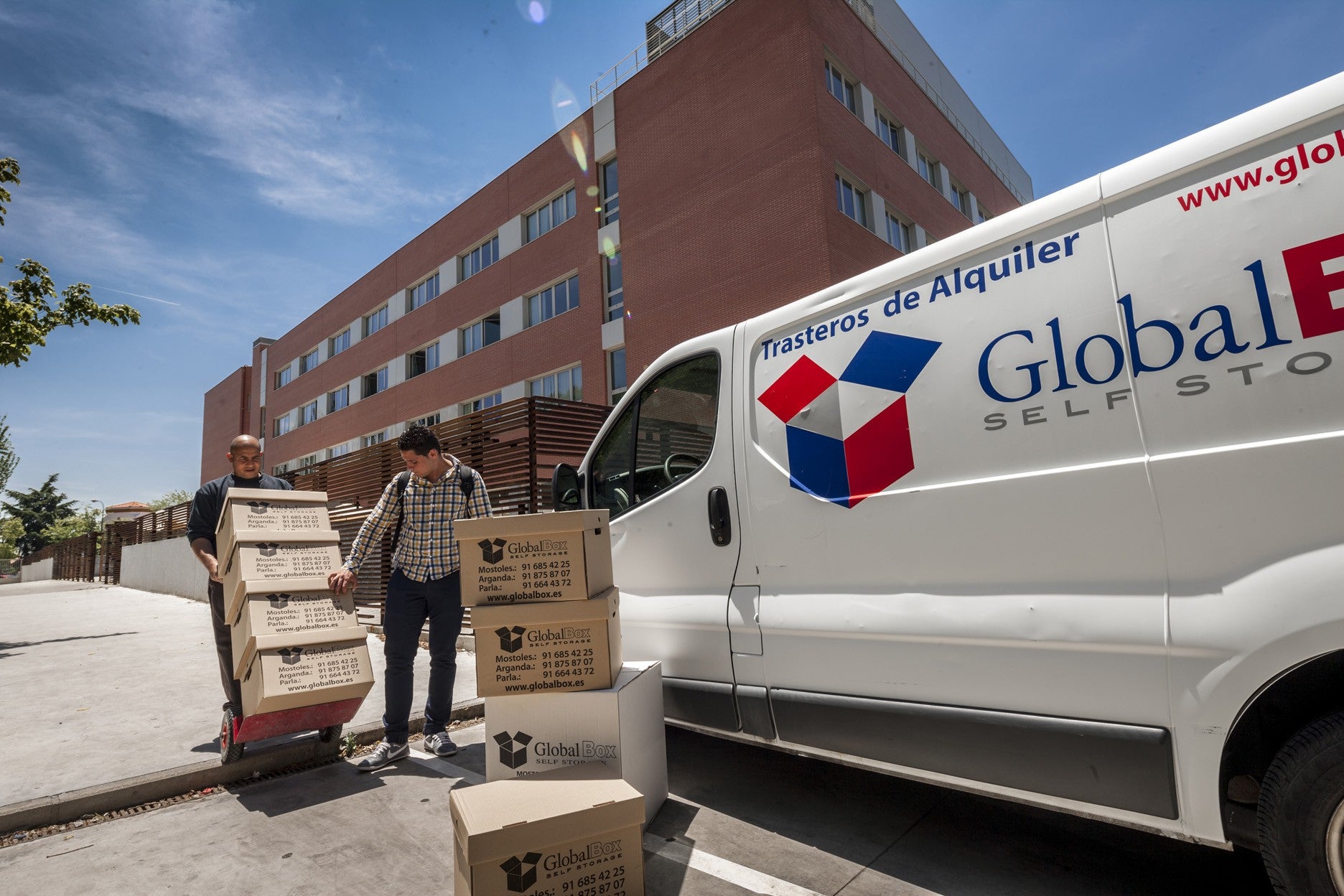 Cómo la densidad urbana de Madrid impulsa el uso de trasteros y soluciones flexibles de almacenamiento Cómo la densidad urbana de Madrid impulsa el uso de trasteros y soluciones flexibles de almacenamiento