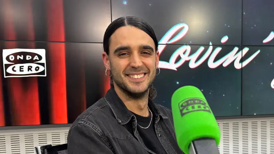 Silvia Sanz y Óscar Ferrani desmontan mitos sobre el amor… y Pedro Pastor los convierte en canciones Silvia Sanz y Óscar Ferrani desmontan mitos sobre el amor… y Pedro Pastor los convierte en canciones