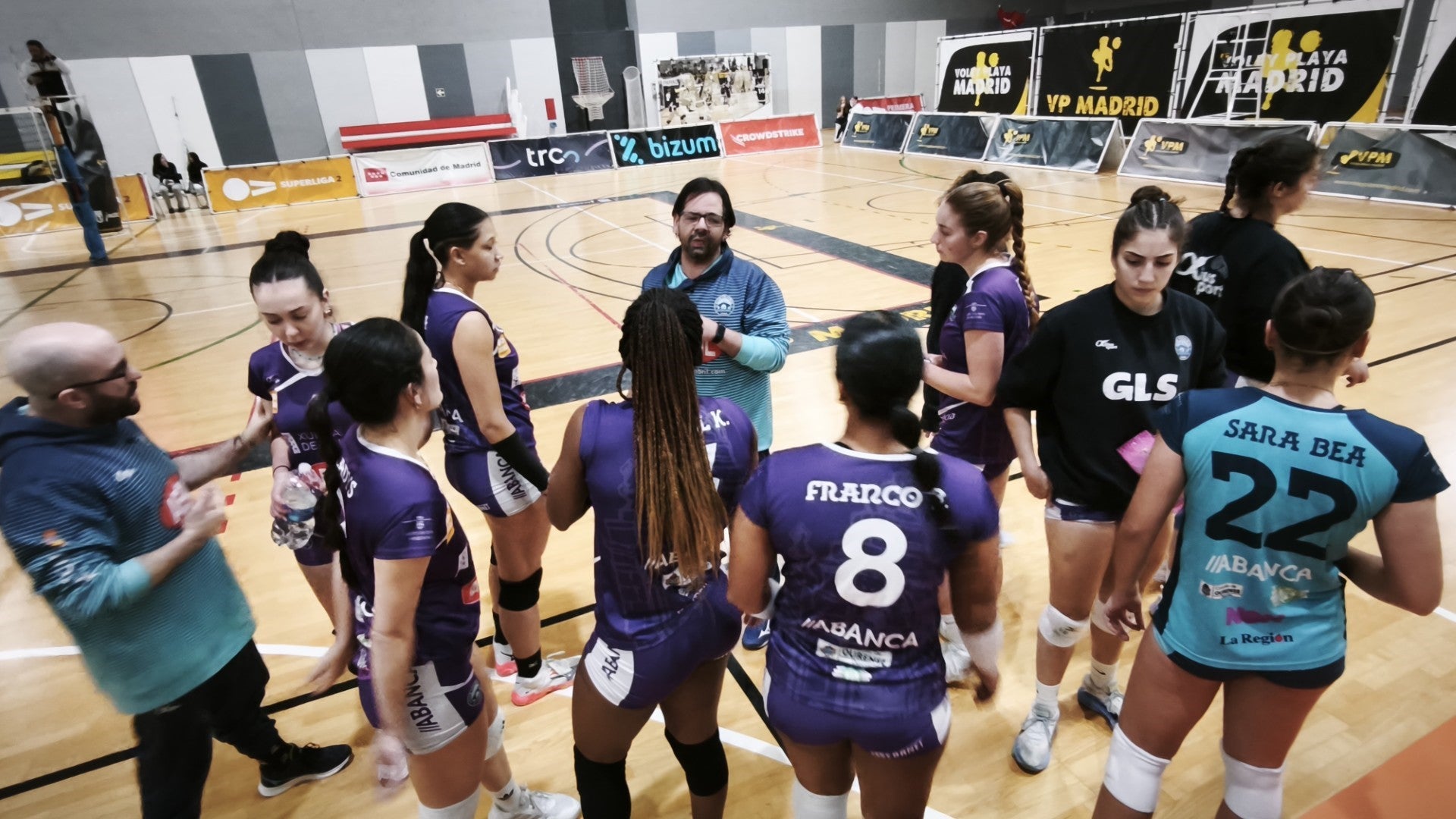 El Aceites Abril Voleyourense suma un set en Entrevías, pero cae 3-1 ante VP Madrid. El Aceites Abril Voleyourense suma un set en Entrevías, pero cae 3-1 ante VP Madrid.